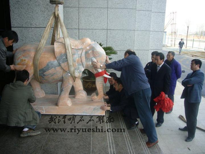 武昌石雕大象