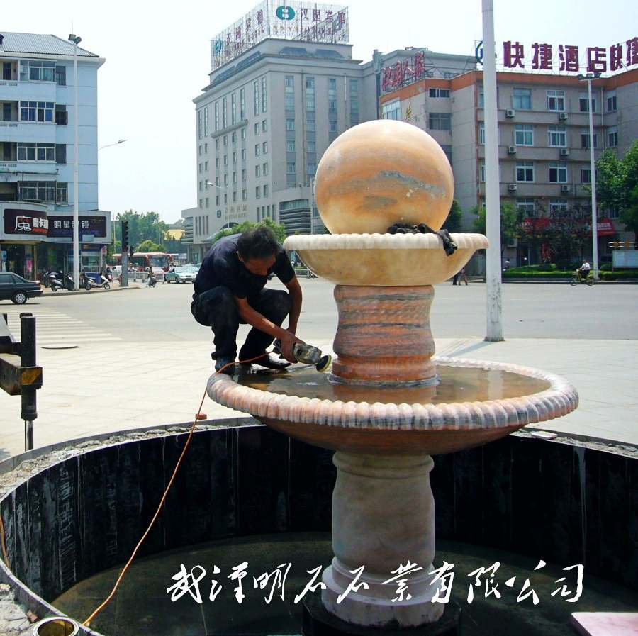 晚霞紅風(fēng)水球