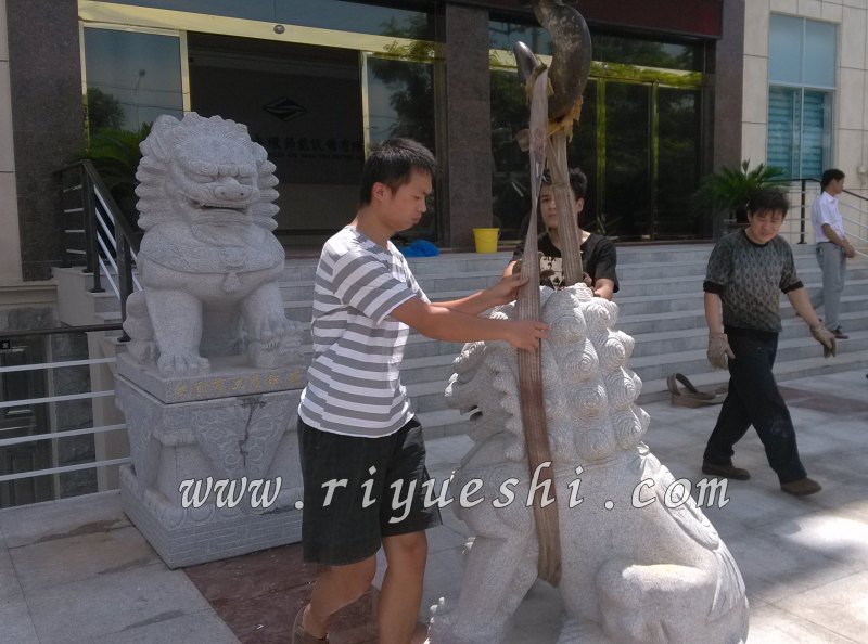 洪湖石獅子