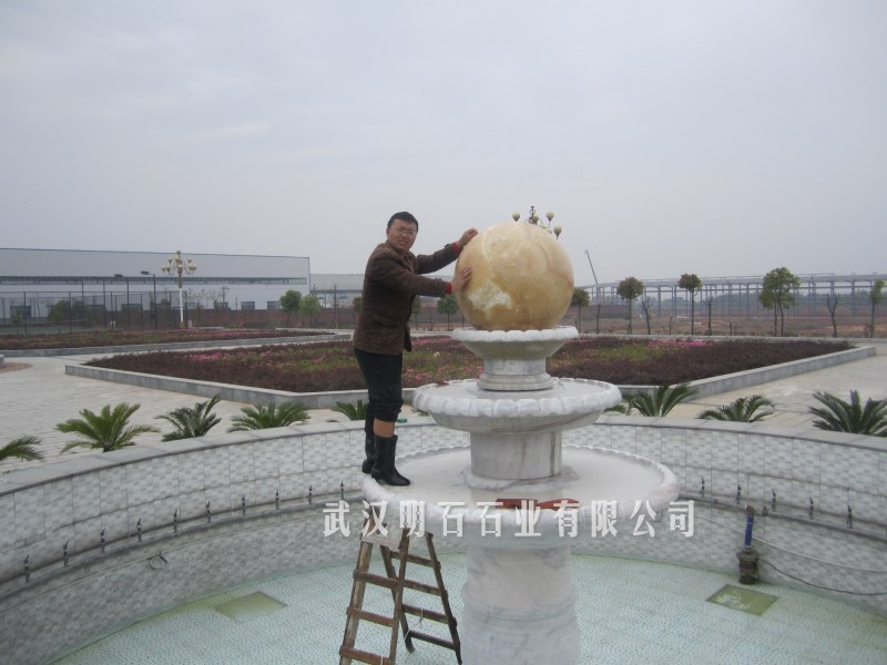 上饒風(fēng)水球